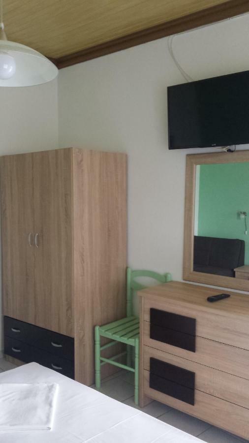 Studios Ntina Aliki  Luaran gambar